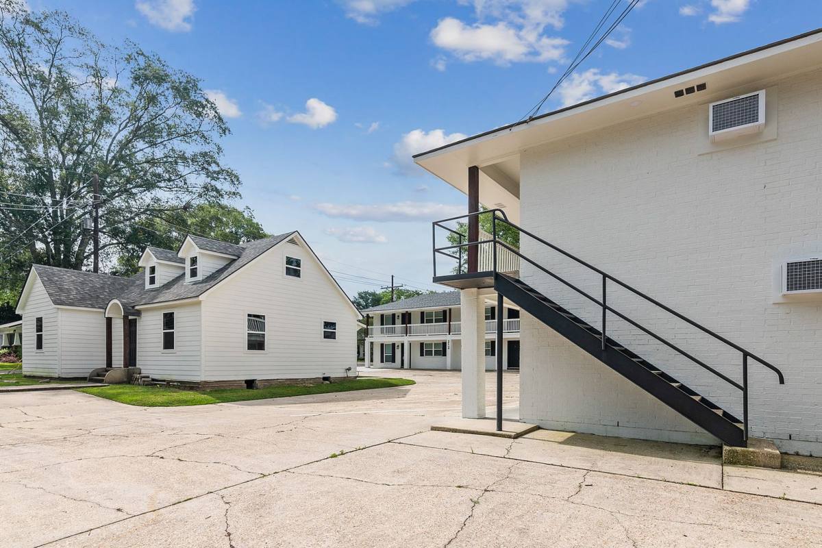Apartment for rent at 210 212 Centerville St, Denham Springs, LA 70726