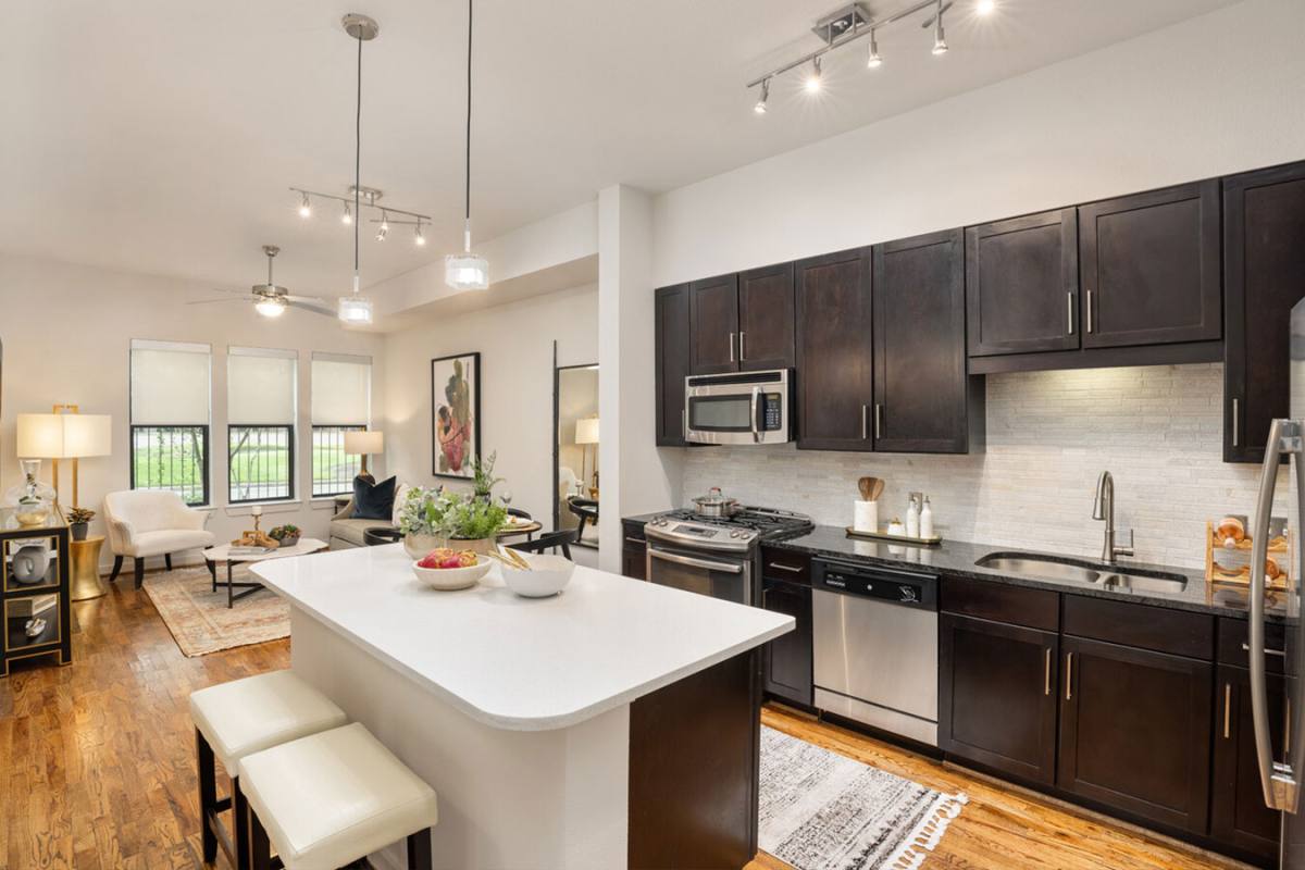 Apartment for rent at 1900 Yorktown #19YT1, Houston, TX 77056