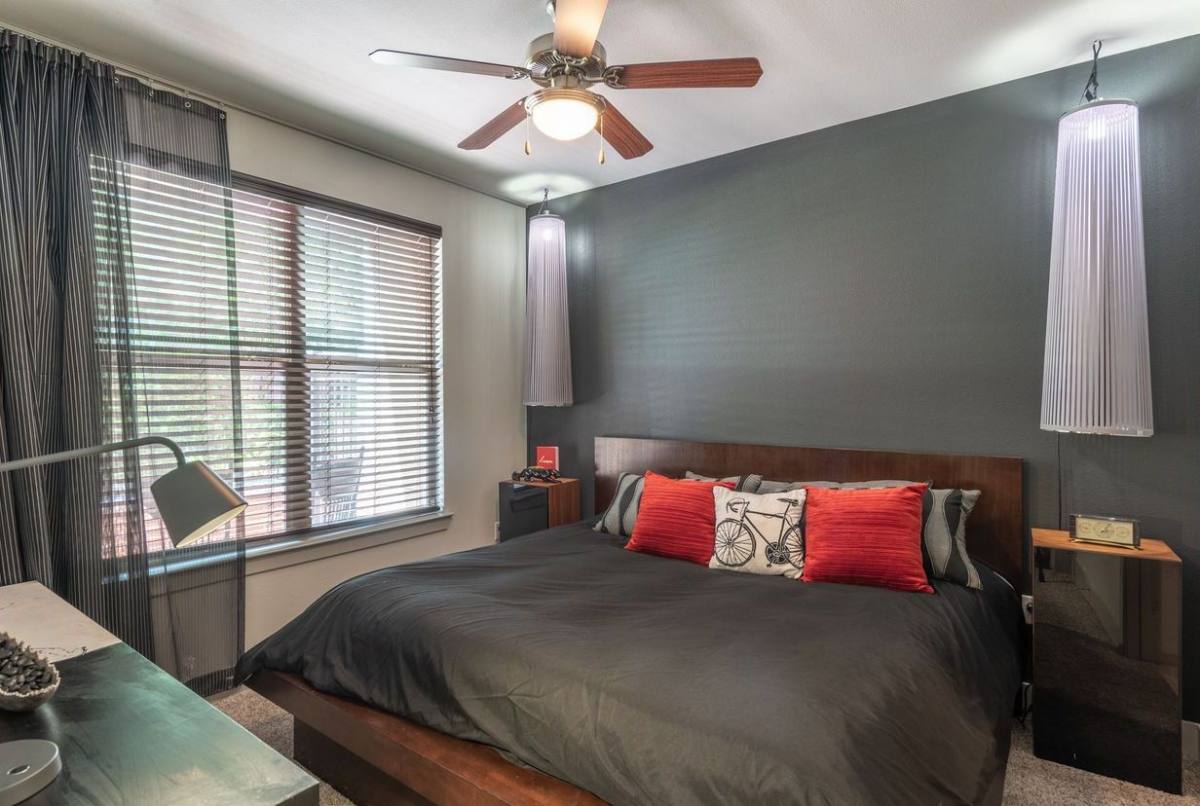 Apartment for rent at 2411 Washington Ave #24EW, Houston, TX 77007