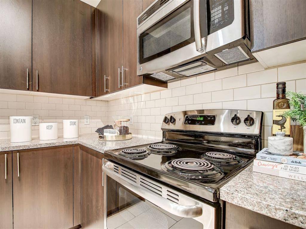 Apartment for rent at 225 S Heights Blvd #ABH1, Houston, TX 77007