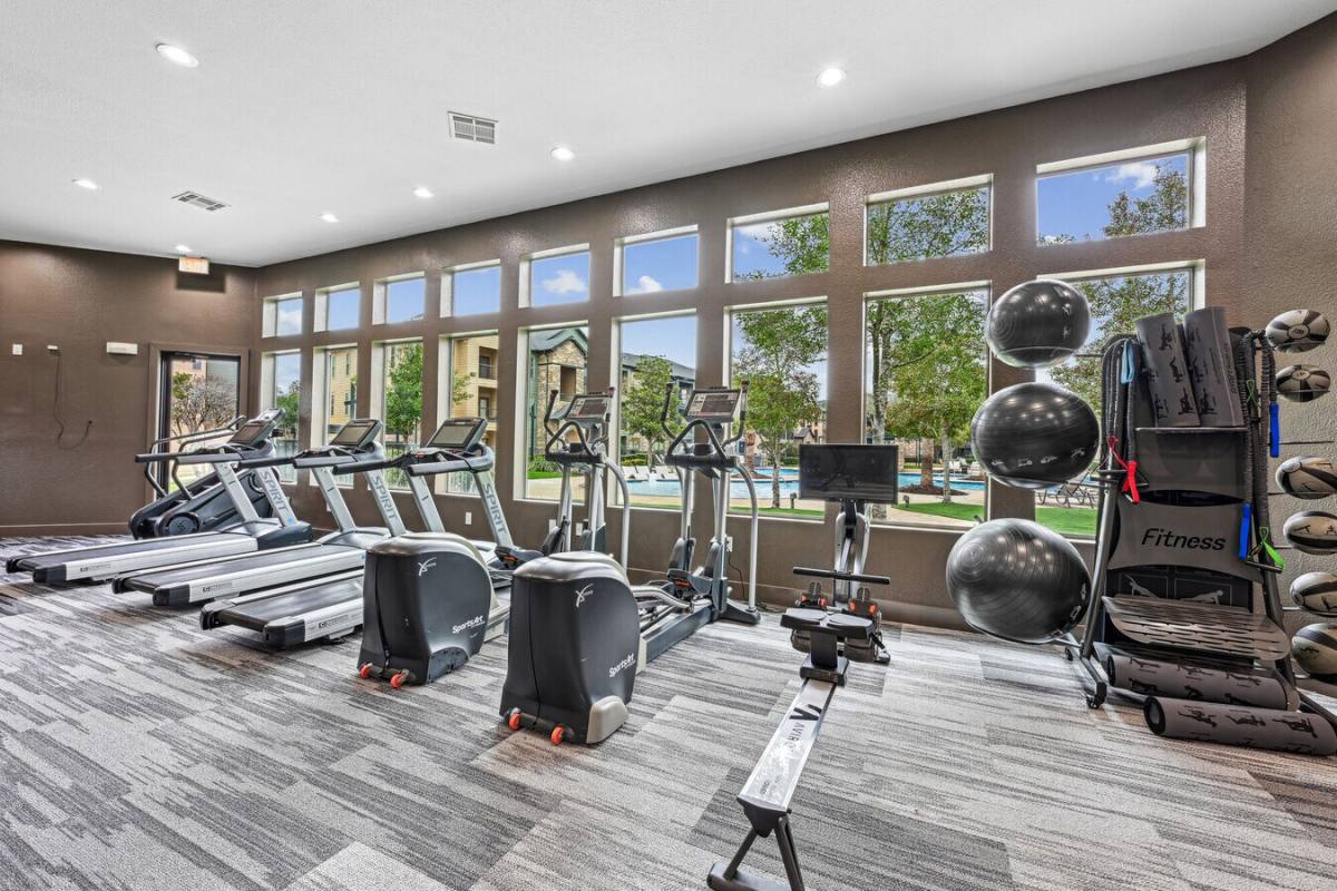 Apartment for rent at 2526 Business Center Dr #BNPK, Pearland, TX 77584