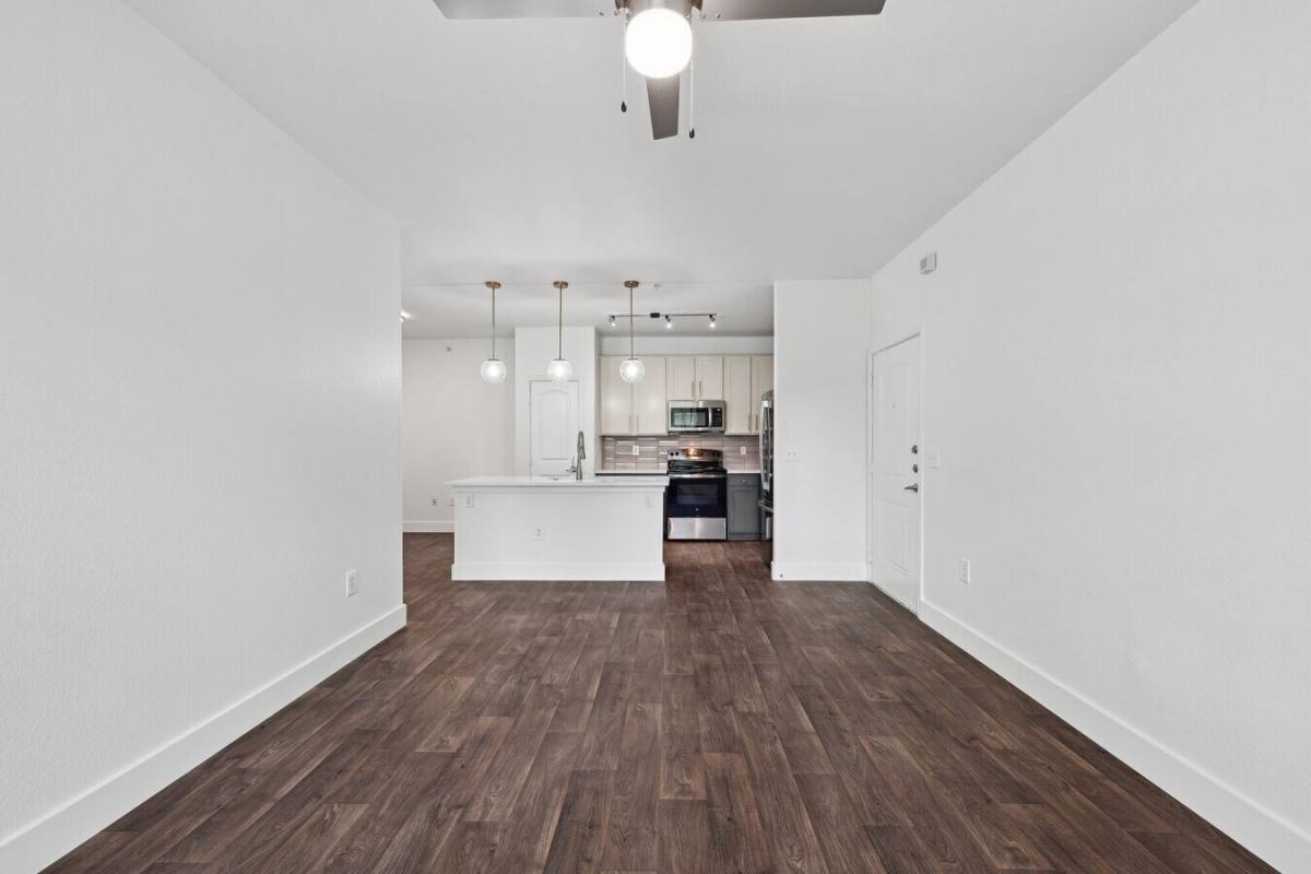 Apartment for rent at 2526 Business Center Dr #BNPK, Pearland, TX 77584