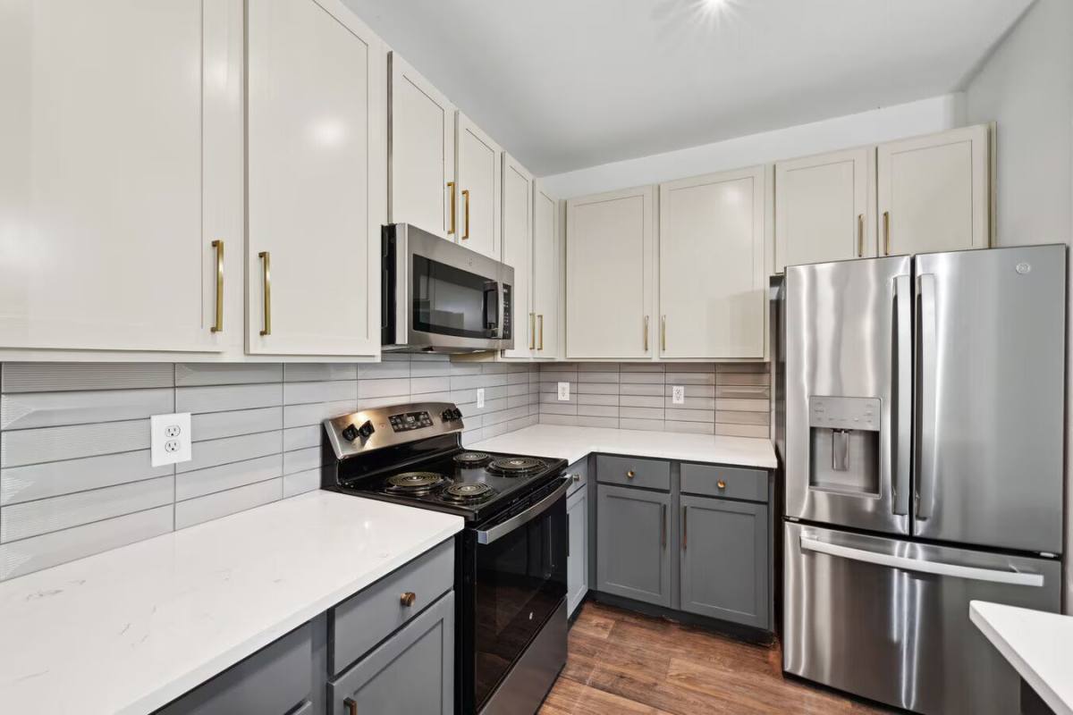 Apartment for rent at 2526 Business Center Dr #BNPK, Pearland, TX 77584