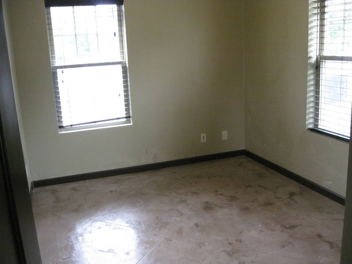 Apartment for rent at 633 Ontario St SE, Minneapolis, MN 55414
