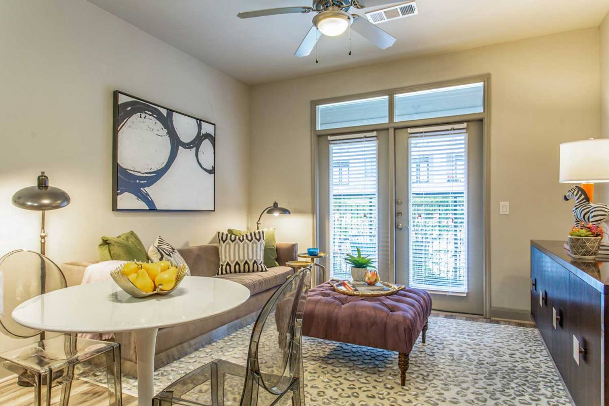 Apartment for rent at 3788 Richmond Ave #PLGY3, Houston, TX 77045