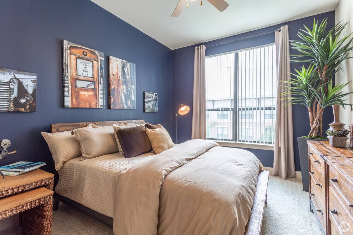 Apartment for rent at 2424 Sawyer Heights St #SHL2, Houston, TX 77007