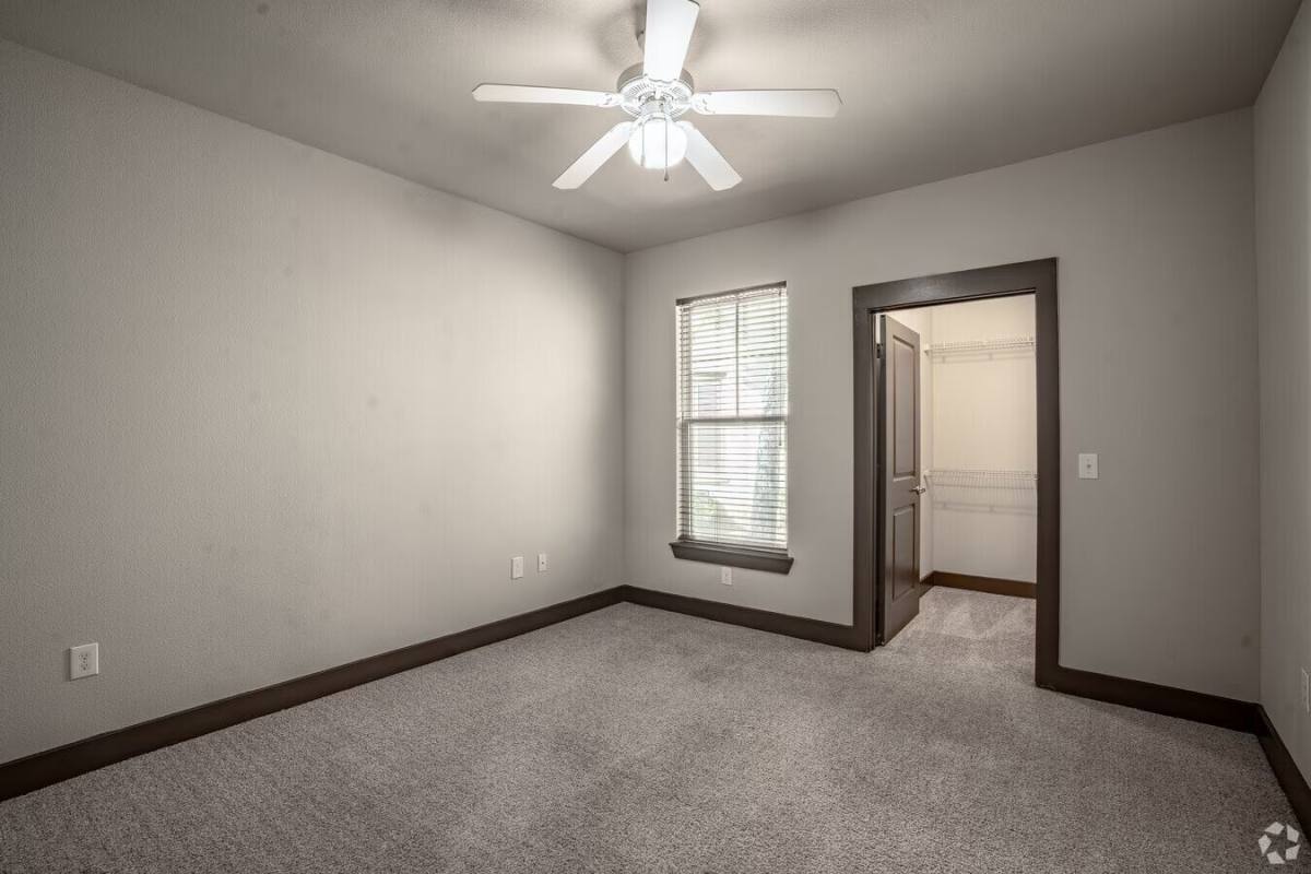 Apartment for rent at 14700 Woodson Park Dr #10PSD3, Houston, TX 77044
