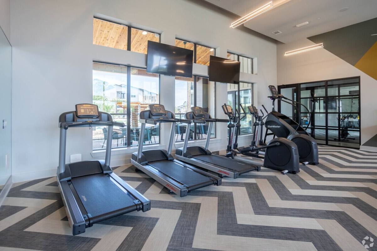Apartment for rent at 15500 Middlebrook Dr #ATCL2, Houston, TX 77058