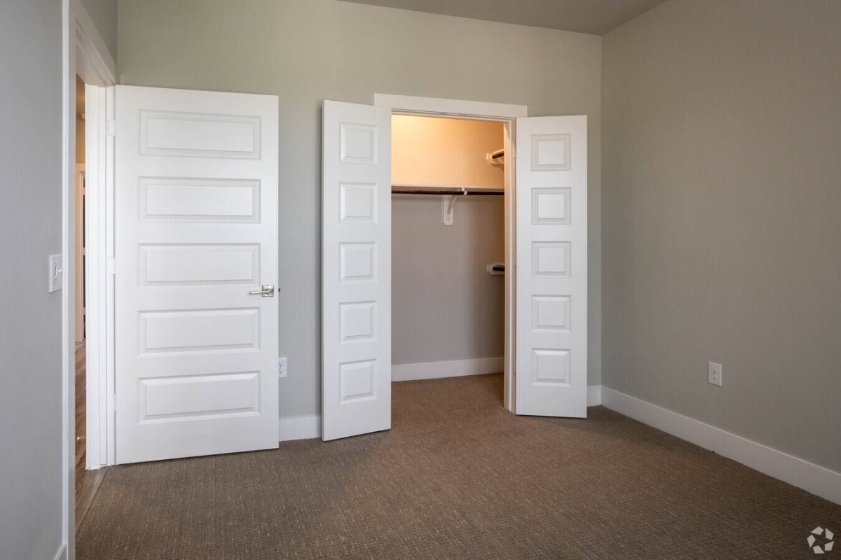 Apartment for rent at 15500 Middlebrook Dr #ATCL2, Houston, TX 77058
