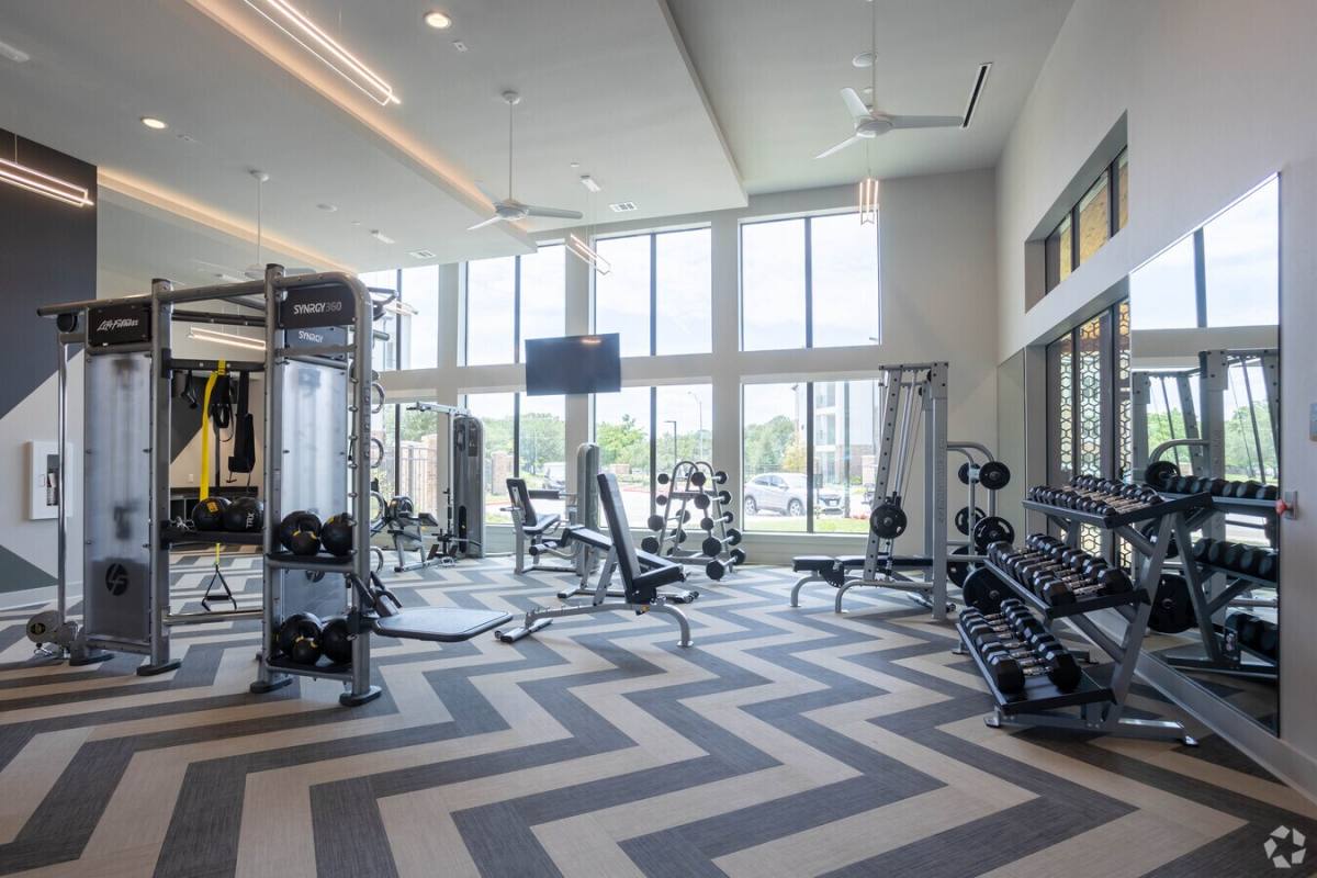 Apartment for rent at 15500 Middlebrook Dr #ATCL2, Houston, TX 77058