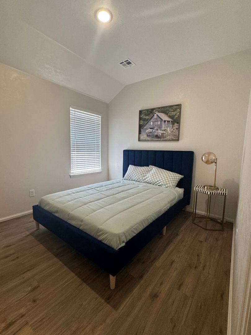 Apartment for rent at 1323 SW Oklahoma, Lawton, OK 73501