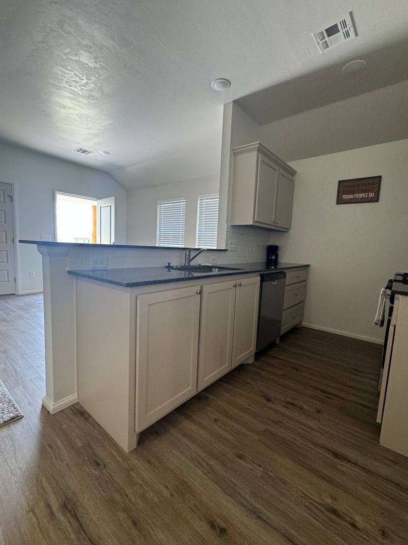 Apartment for rent at 1323 SW Oklahoma, Lawton, OK 73501