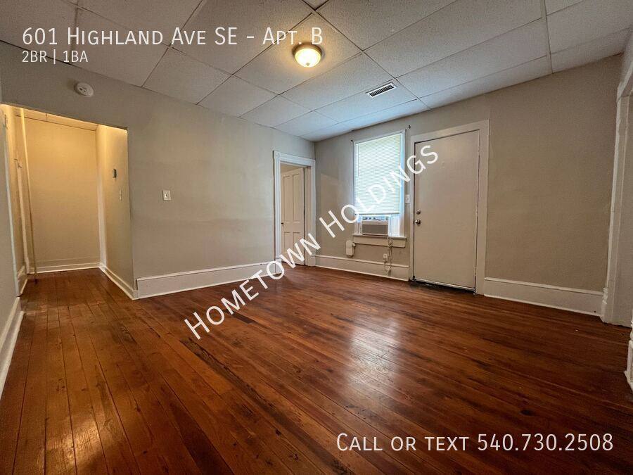 Apartment for rent at 601 Highland Ave SE #B, Roanoke, VA 24013