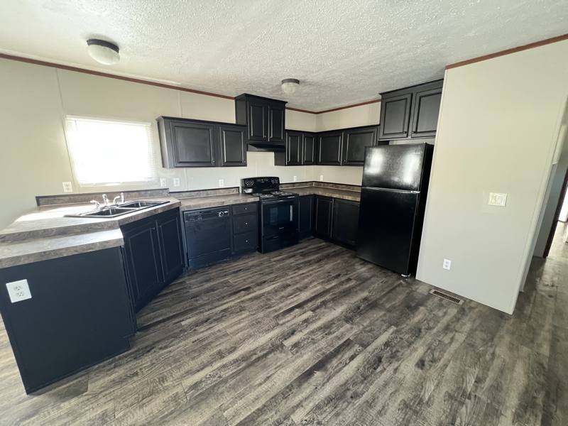 31 Locust St, Hopkinsville, KY 42240 - House For Rent - Image 1