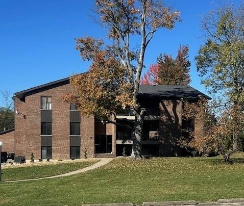 Apartment for rent at 6801 Cheviot Rd #1, Cincinnati, OH 45247