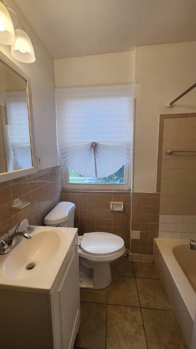 Townhouse for rent at 3914 28th Ave, Temple Hills, MD 20748