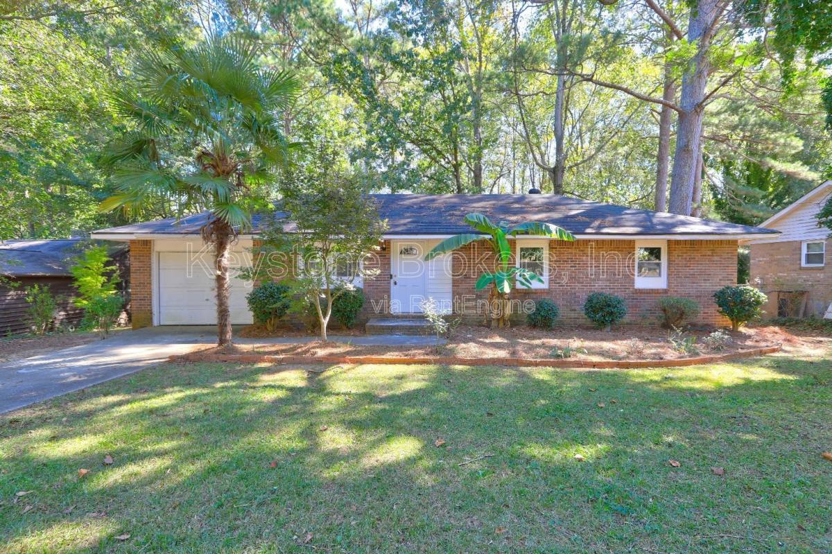 10084 Brass Ring Rd, Jonesboro, GA 30238