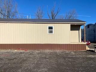 House for rent at 222 Oliver St #1 2, Saint Albans, WV 25177