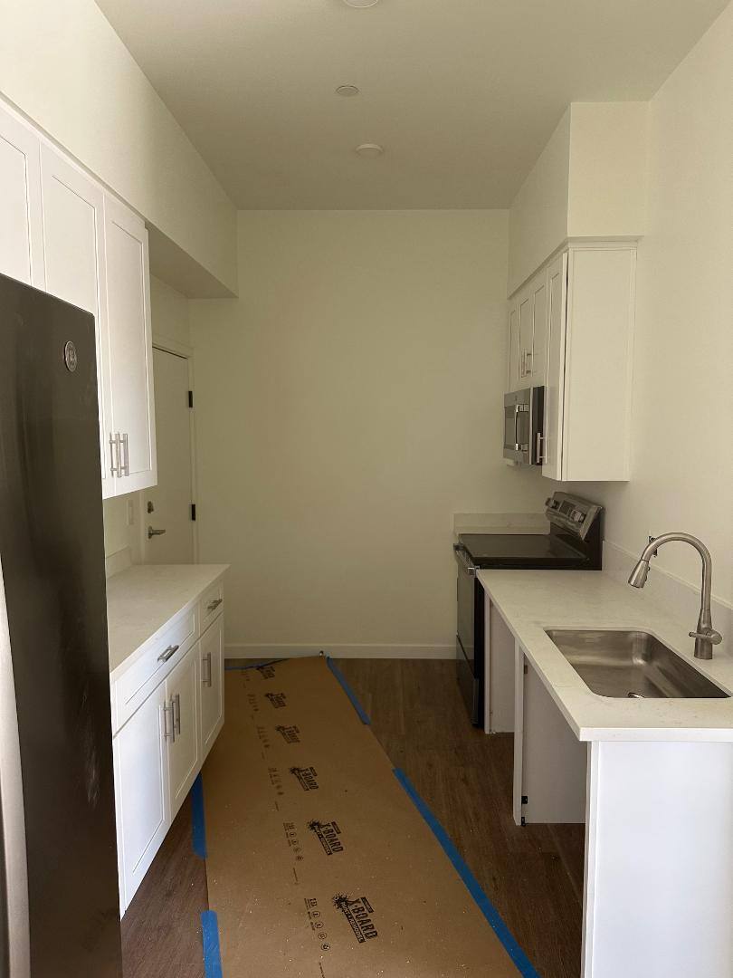 Apartment for rent at 1815 La Siesta Way #102, National City, CA 91950