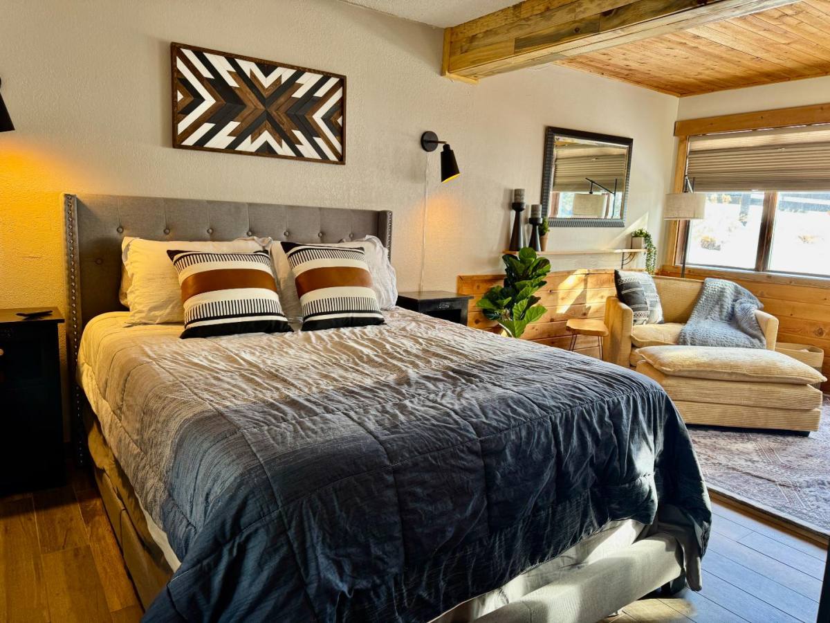 Condo for rent at 96 Mountainside Dr #C-105, Granby, CO 80446