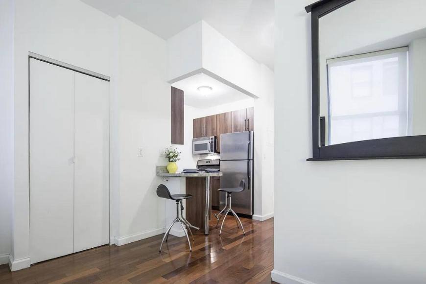 Apartment for rent at 1 Wall St Court #1206, New York, NY 10005