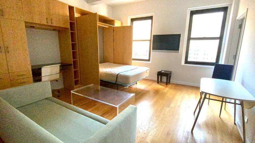 Apartment for rent at 56 Pine St #15G, New York, NY 10005