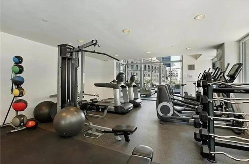 Apartment for rent at 90 William St #12H, New York, NY 10038