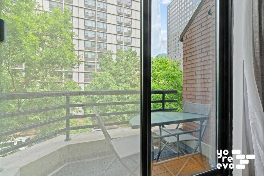 Apartment for rent at 350 Albany St #3Q, New York, NY 10280