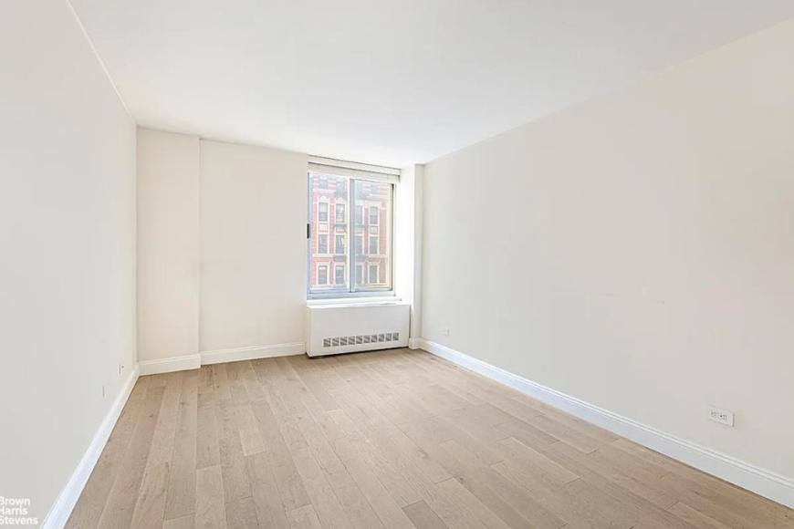 Condo for rent at 270 W 17th St #3I, New York, NY 10011