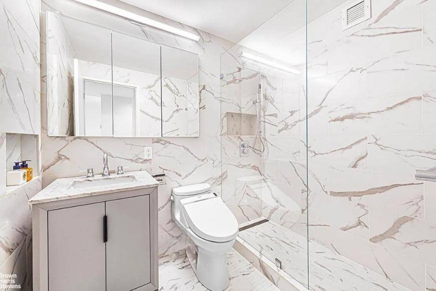Condo for rent at 270 W 17th St #3I, New York, NY 10011