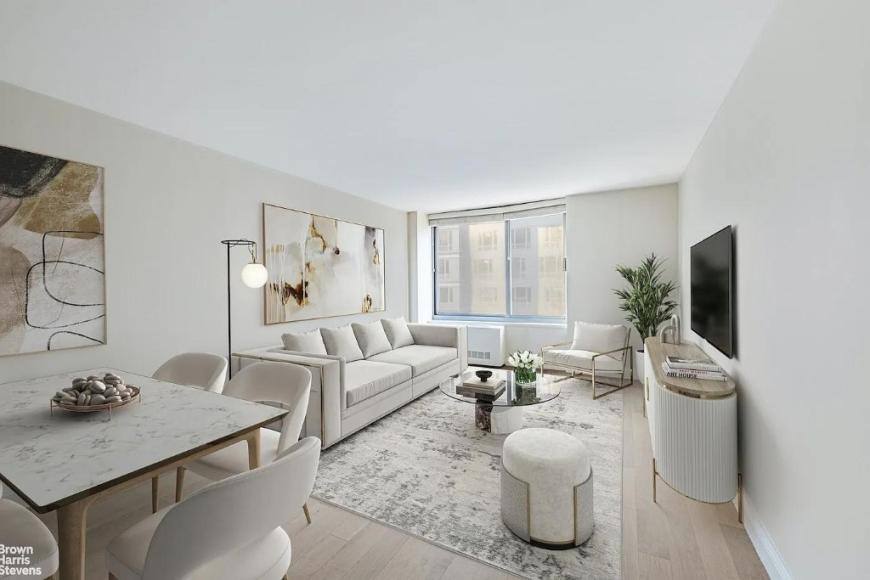 Condo for rent at 270 W 17th St #3I, New York, NY 10011
