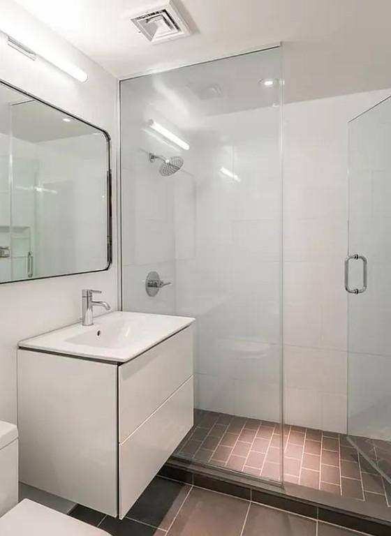 Apartment for rent at 161 W 16th St #6, New York, NY 10011