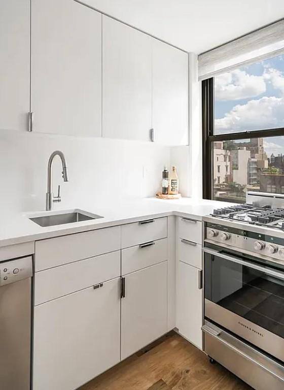Apartment for rent at 161 W 16th St #6, New York, NY 10011