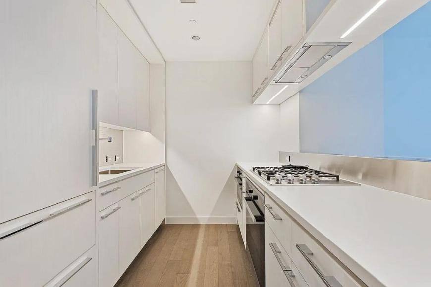 Apartment for rent at 252 S St #9J, New York, NY 10002