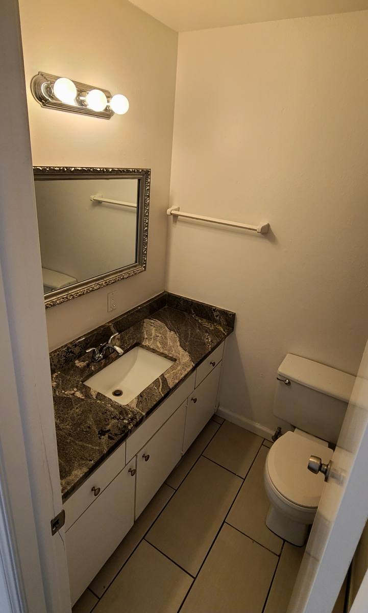 Townhouse for rent at 6115 S Troost Ave, Tulsa, OK 74136