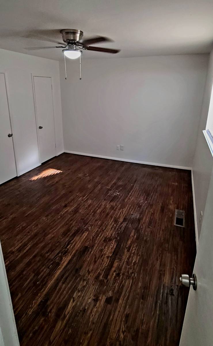 Townhouse for rent at 6115 S Troost Ave, Tulsa, OK 74136