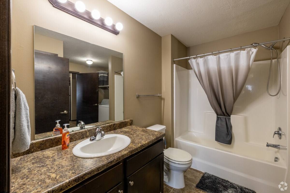 Apartment for rent at Villas at Canyon Creek, 4630 E 54th St, Sioux Falls, SD 57110