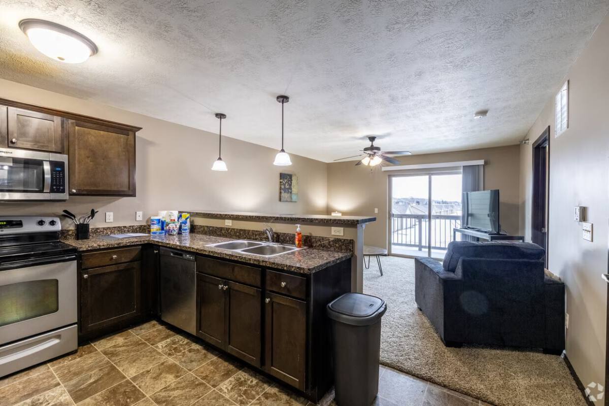 Apartment for rent at Villas at Canyon Creek, 4630 E 54th St, Sioux Falls, SD 57110
