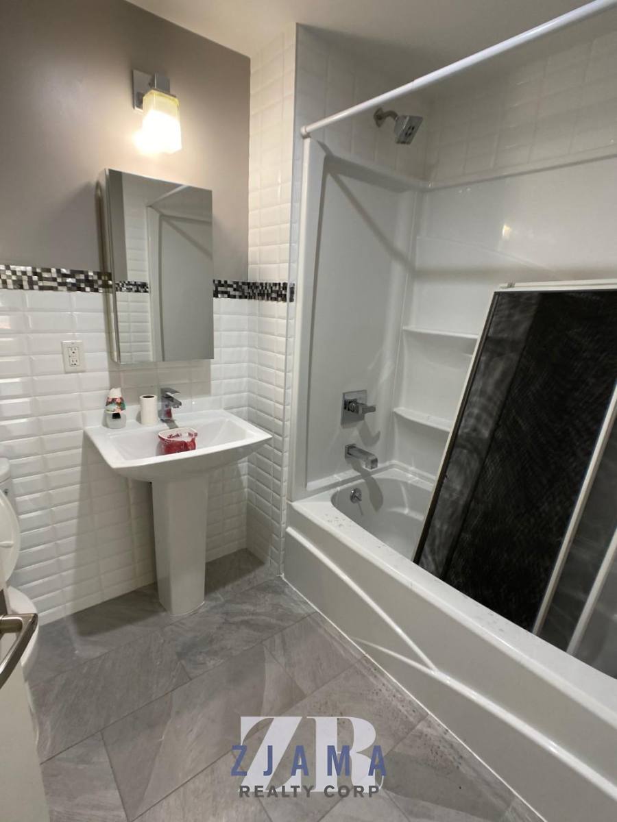 Apartment for rent at 106 Remsen Ave #2G, Brooklyn, NY 11212