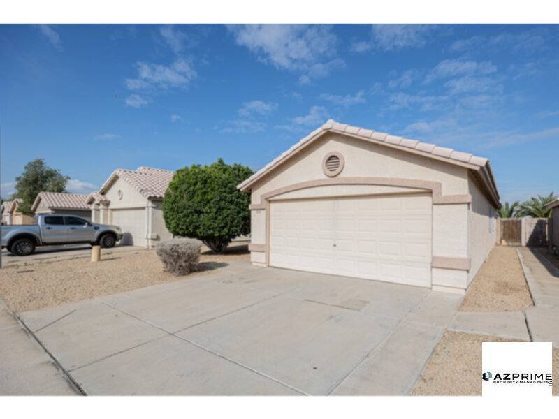 House for rent at 10864 W Devonshire Ave, Phoenix, AZ 85037