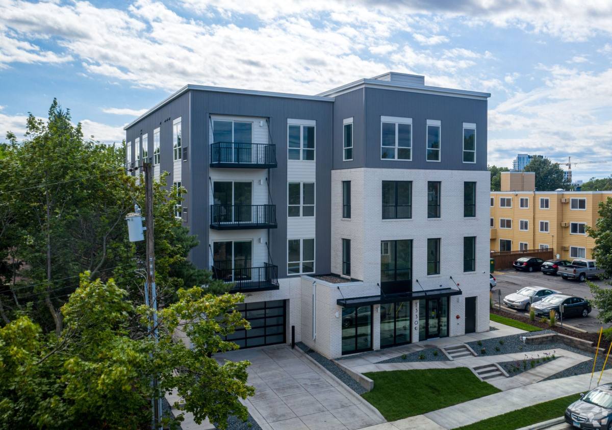 Apartment for rent at 330 SE 9th St, Minneapolis, MN 55414