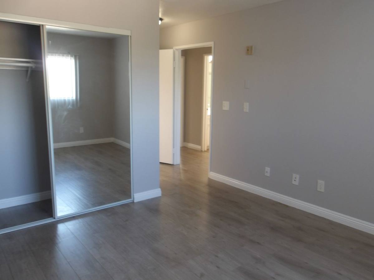 Apartment for rent at 2332 Wellesley Ave, Los Angeles, CA 90064