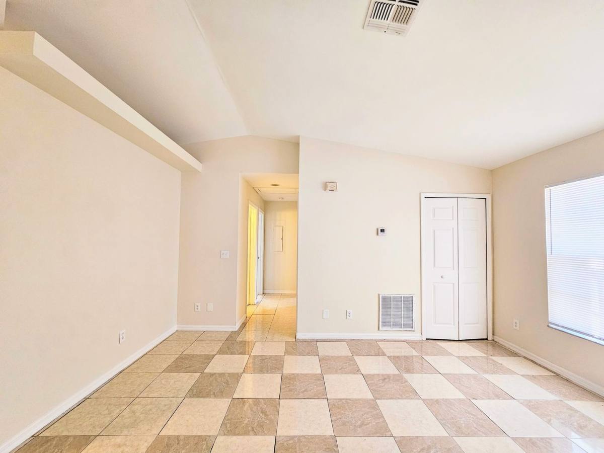 Townhouse for rent at 4916 Leonard Blvd S, Lehigh Acres, FL 33973