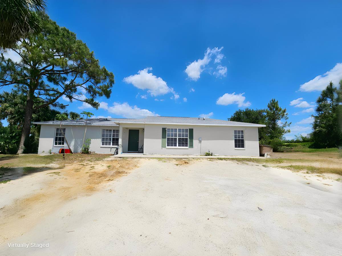 Townhouse for rent at 4916 Leonard Blvd S, Lehigh Acres, FL 33973