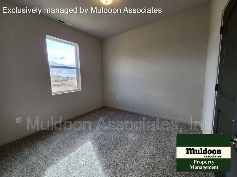 Apartment for rent at 898 S Harmony Dr, Pueblo, CO 81007