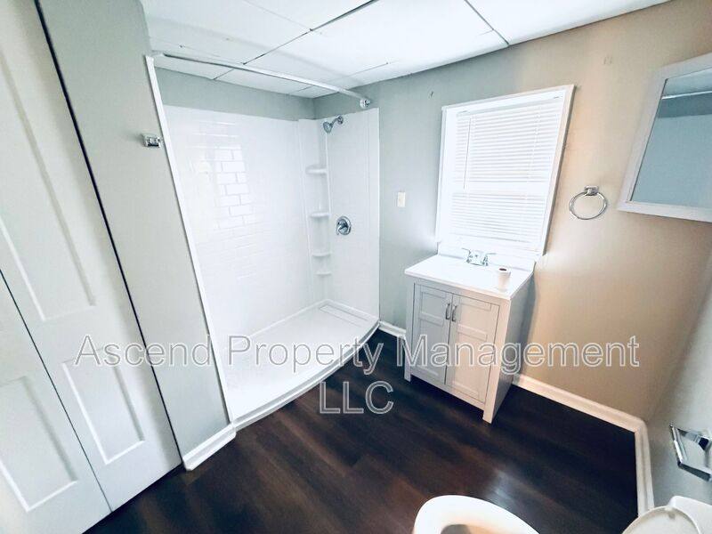 Apartment for rent at 2111 Chamberlain Ave #A, Chattanooga, TN 37404