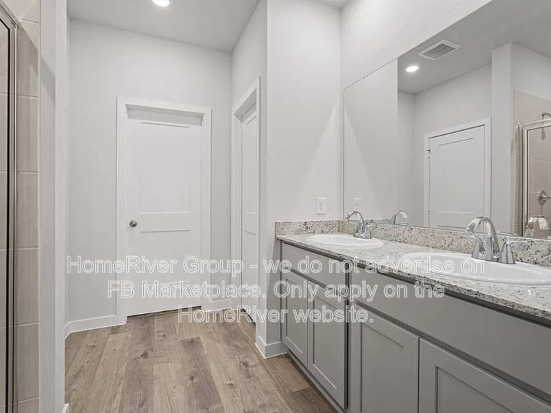 House for rent at 17115 King Eider Rd, Waller, TX 77484