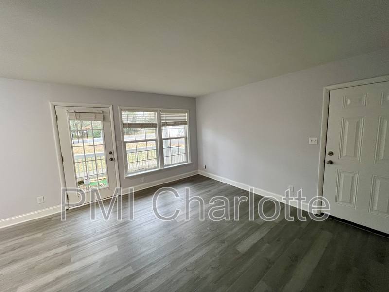 Condo for rent at 831 McAlway Rd #8, Charlotte, NC 28211