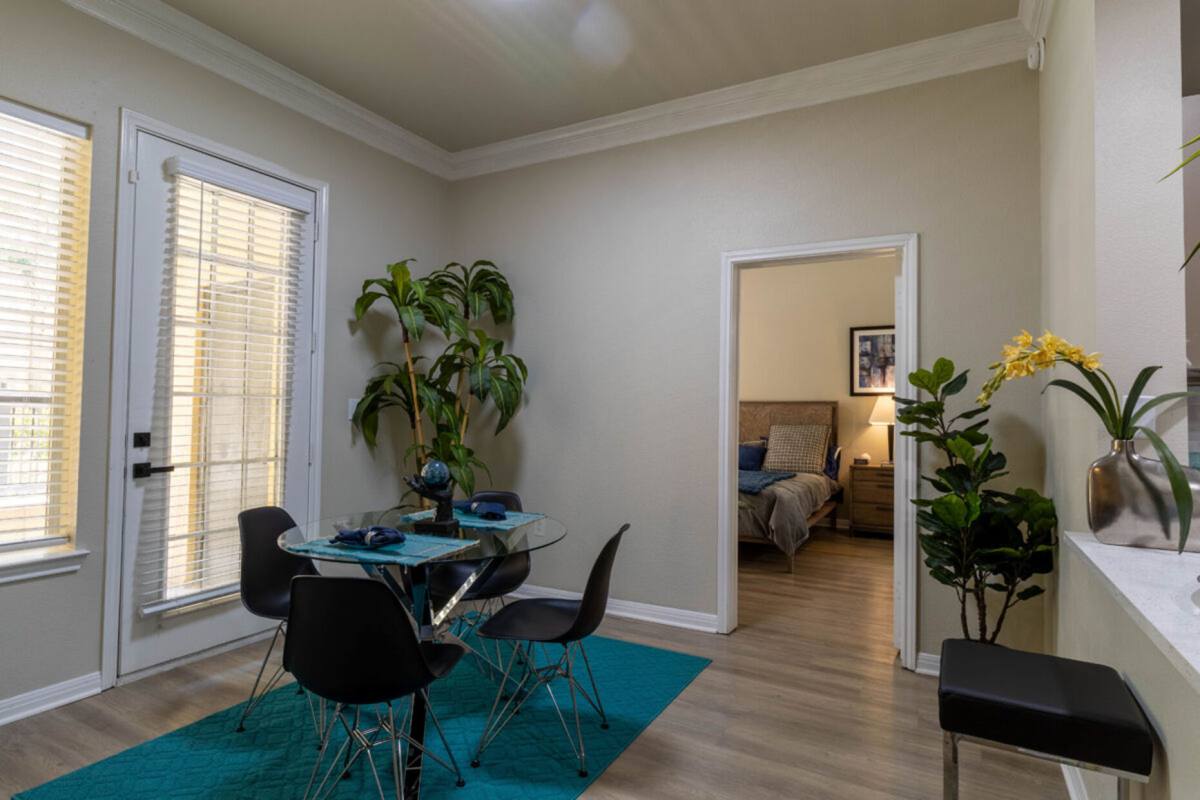 Apartment for rent at 4001 Fannin St #4M1, Houston, TX 77004