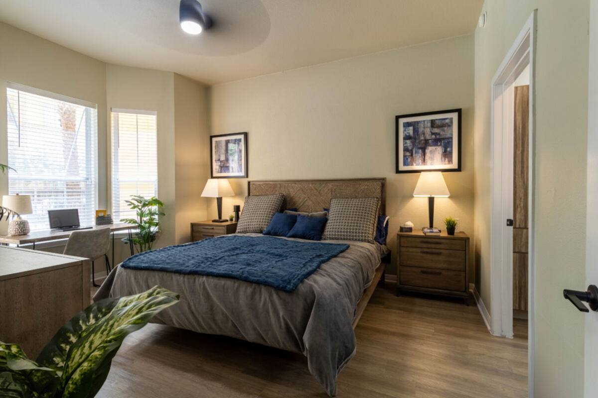 Apartment for rent at 4001 Fannin St #4M1, Houston, TX 77004